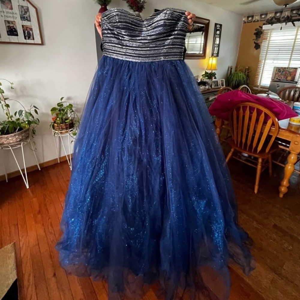Alyce Paris Midnight Elegance Gown